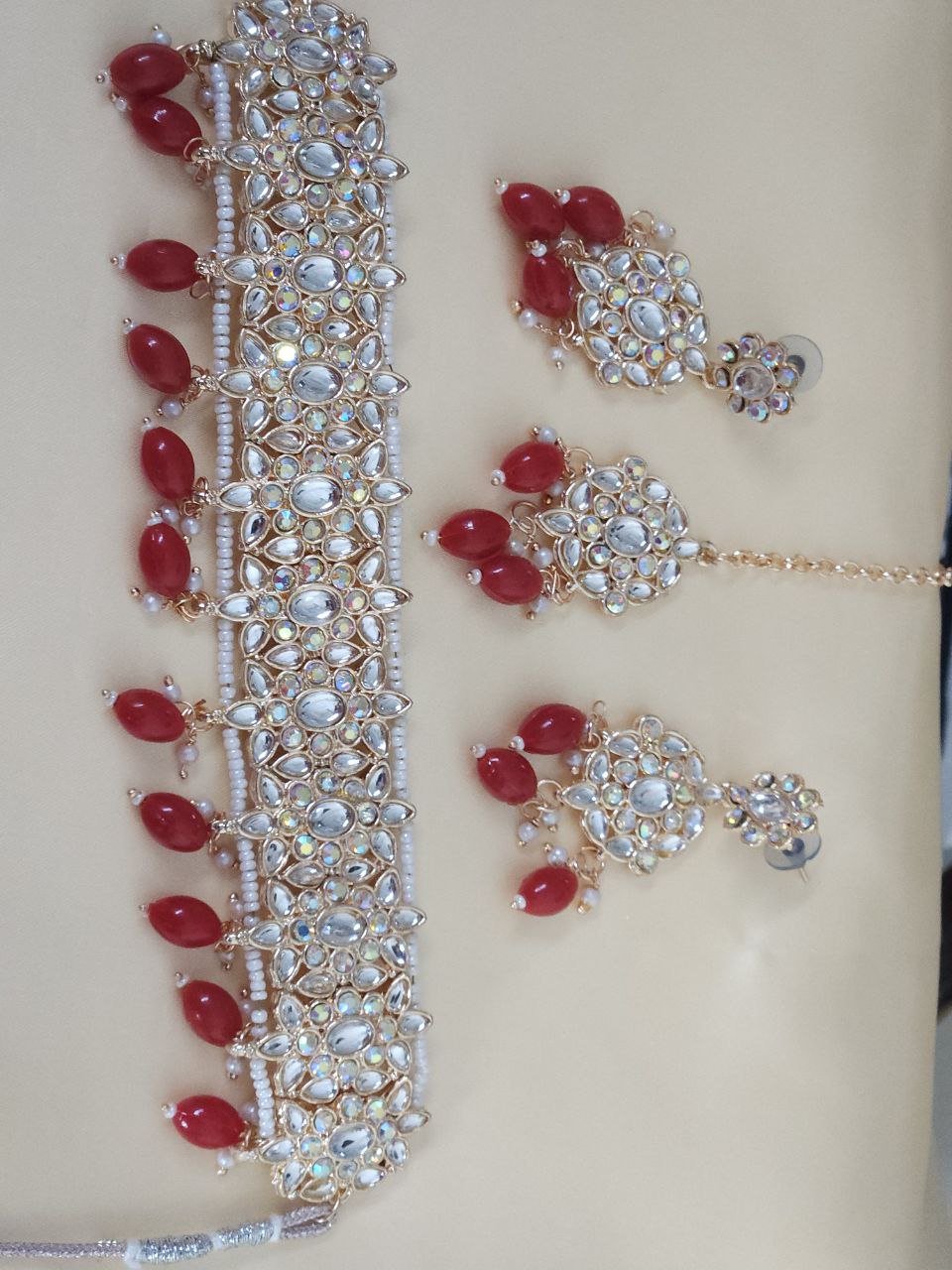 Red Multicolor Glitter Choker Necklace