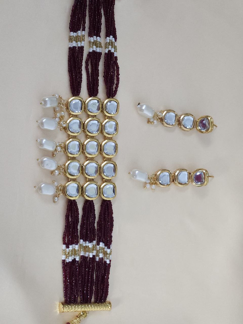 Maroon Bandhai Choker Necklace