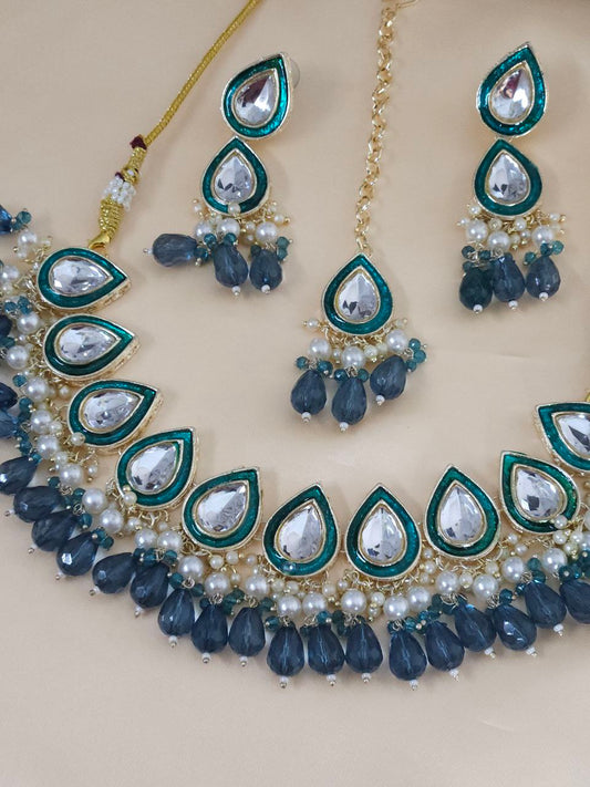 Turquoise Green Choker Necklace