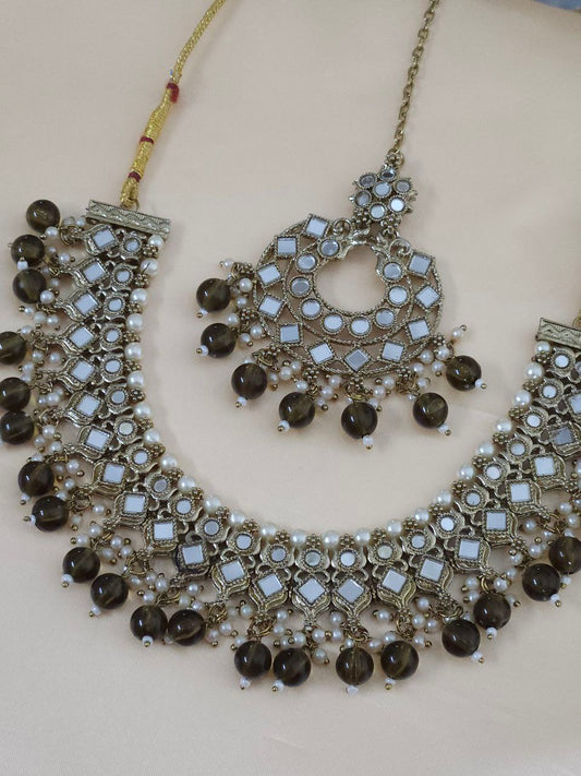 Mehendi Green Mirror Necklace