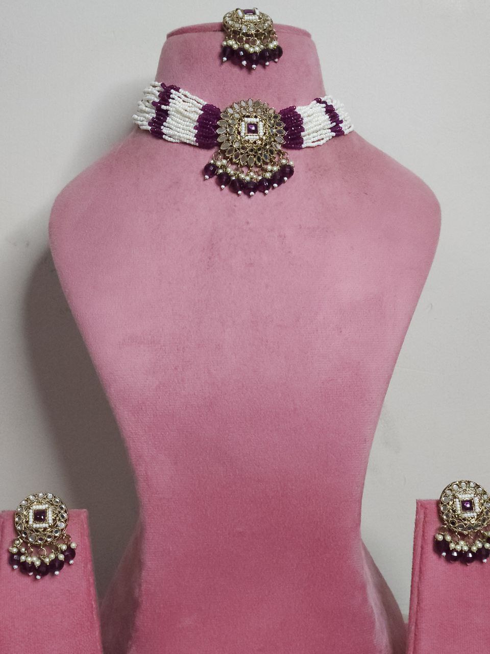 Magenta Mirror Pearl Choker Necklace