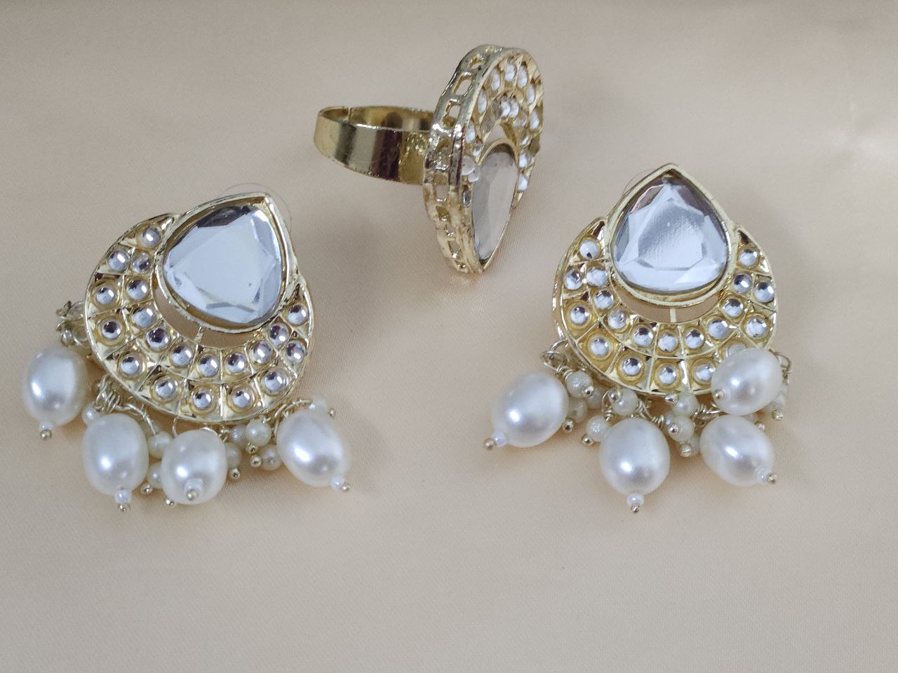 Ivory Kundan Pearl Necklace