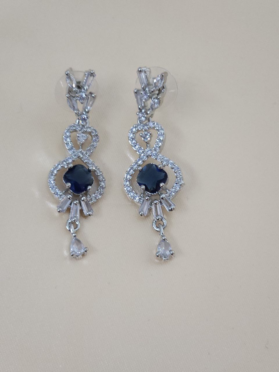 Sleek Blue AD Necklace