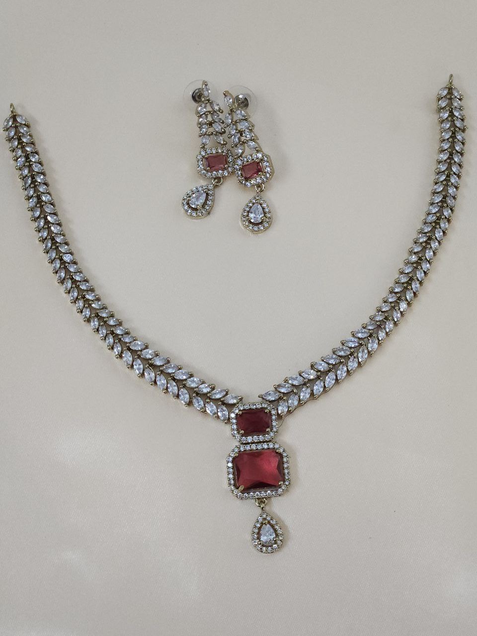 Premium Red AD Necklace (Mehendi Polish)