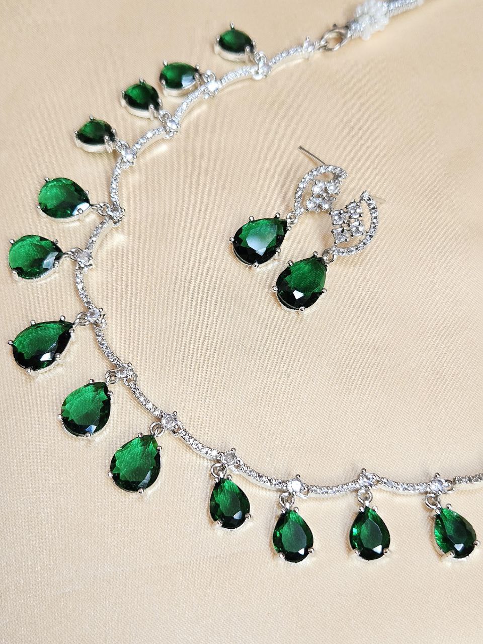 Premium Green Drops AD Necklace