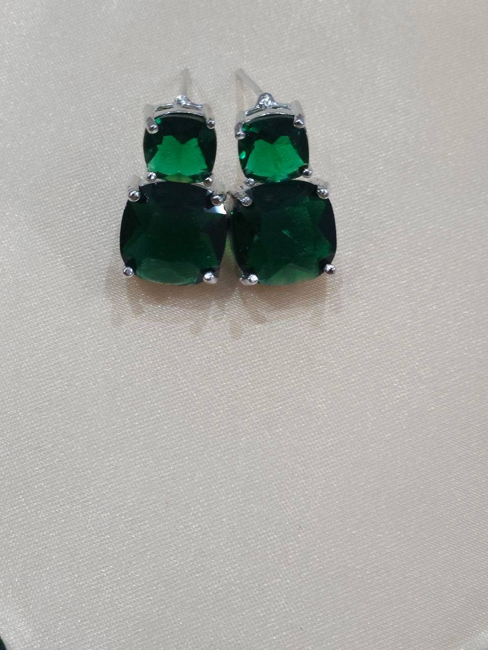 Green Big Stone AD Necklace [Premium]