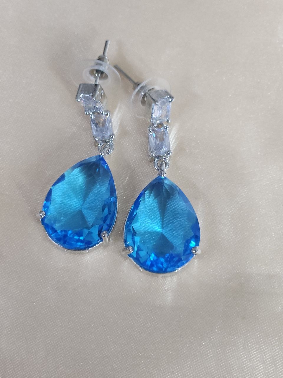 Aqua Blue Long AD Necklace [Premium]