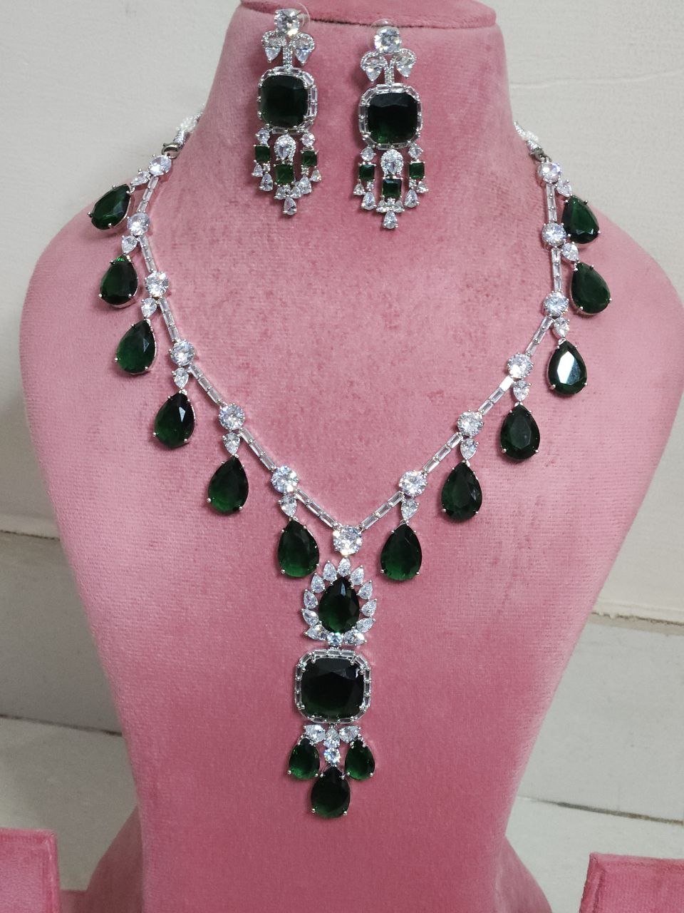 Neeta Ambani Long AD Necklace [Premium]