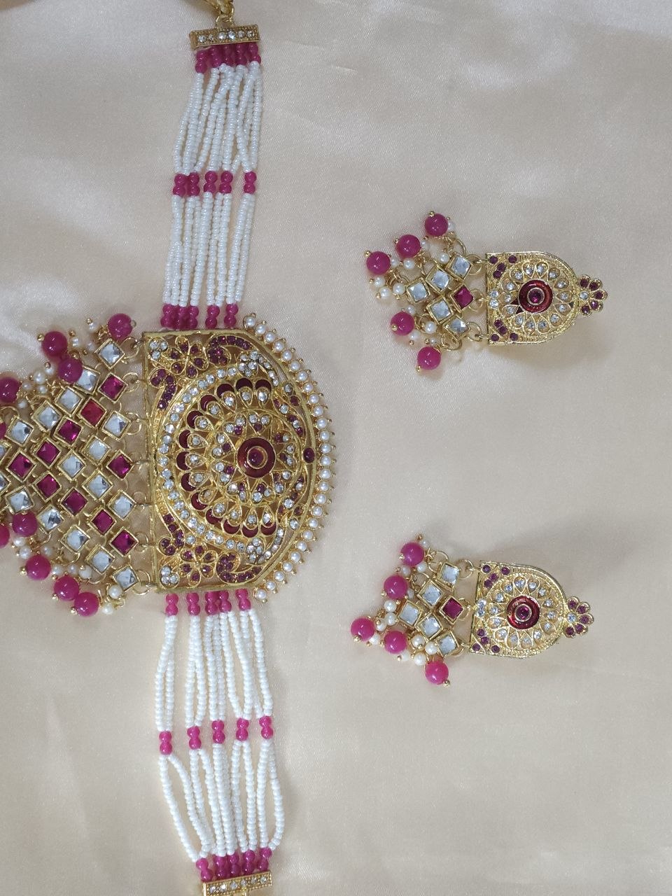 Pink Rajwadi Pearl Choker