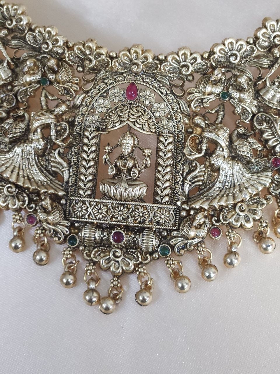 Laxmi Motif Gold Choker