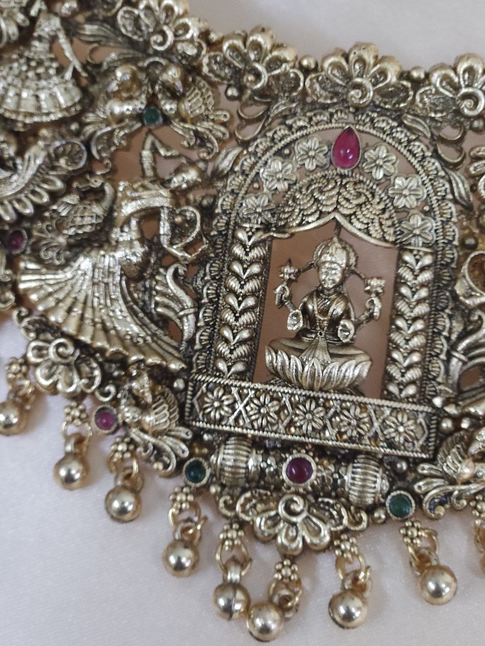 Laxmi Motif Gold Choker