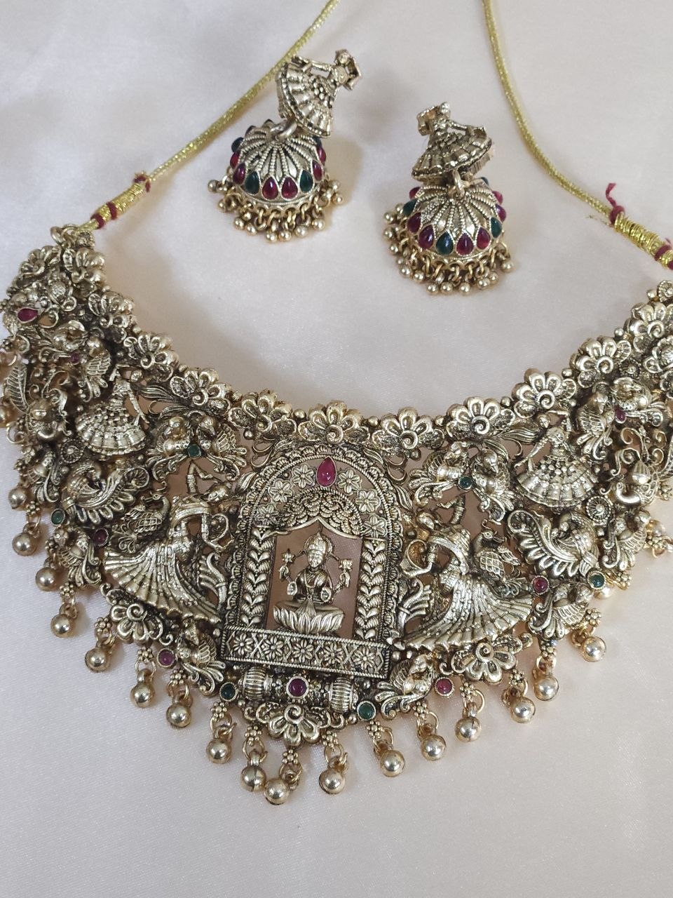 Laxmi Motif Gold Choker