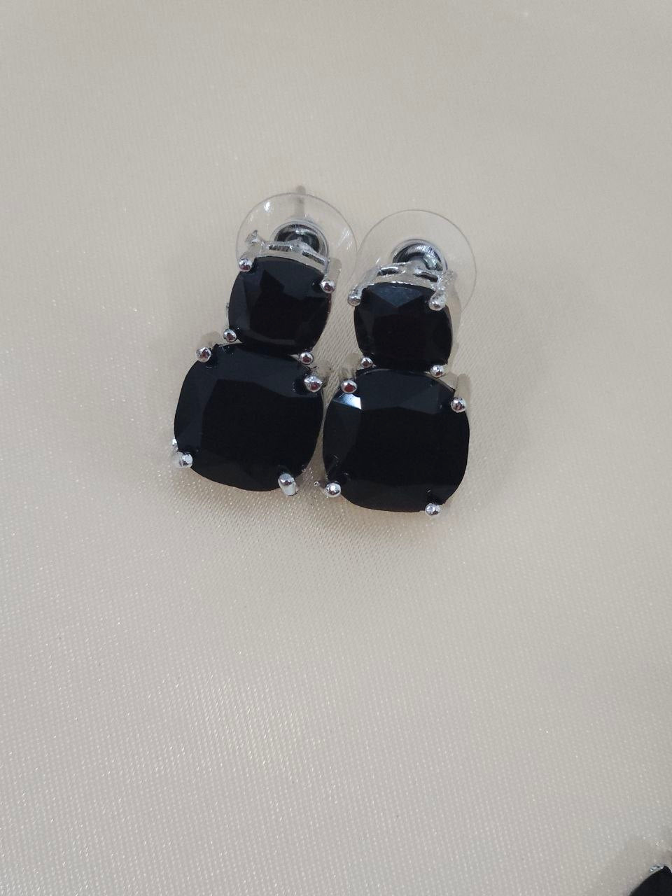 Black Big Stone AD Necklace [Premium]