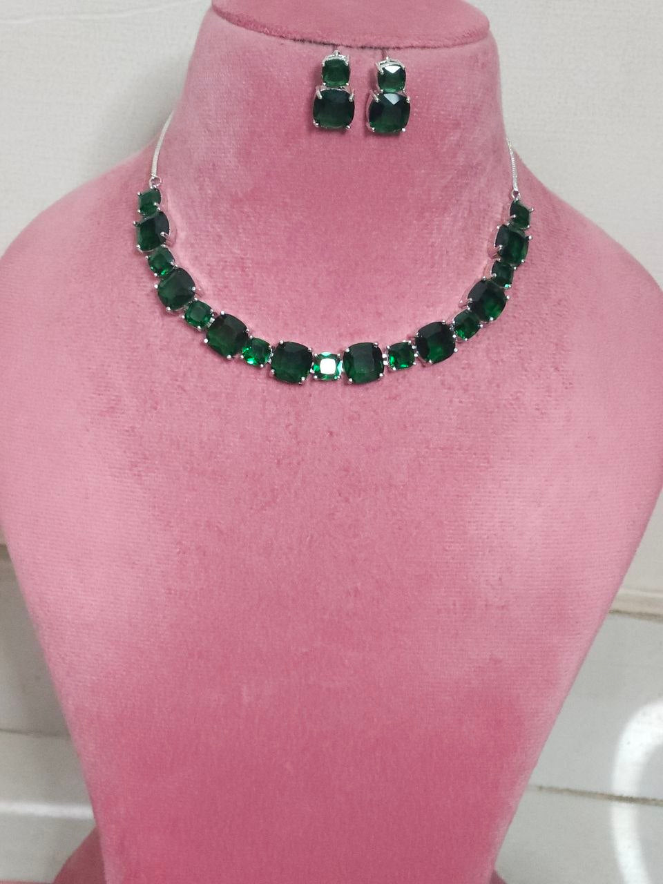Green Big Stone AD Necklace [Premium]