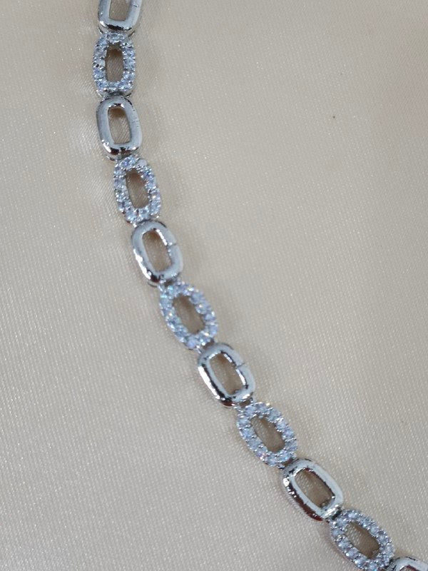 Silver AD Sleek Necklace [Premium]