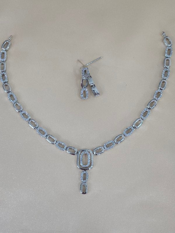 Silver AD Sleek Necklace [Premium]