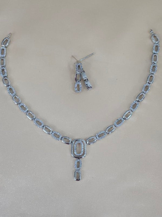 Silver AD Sleek Necklace [Premium]