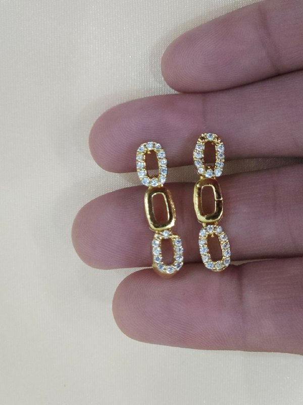 Gold AD Sleek Necklace [Premium]