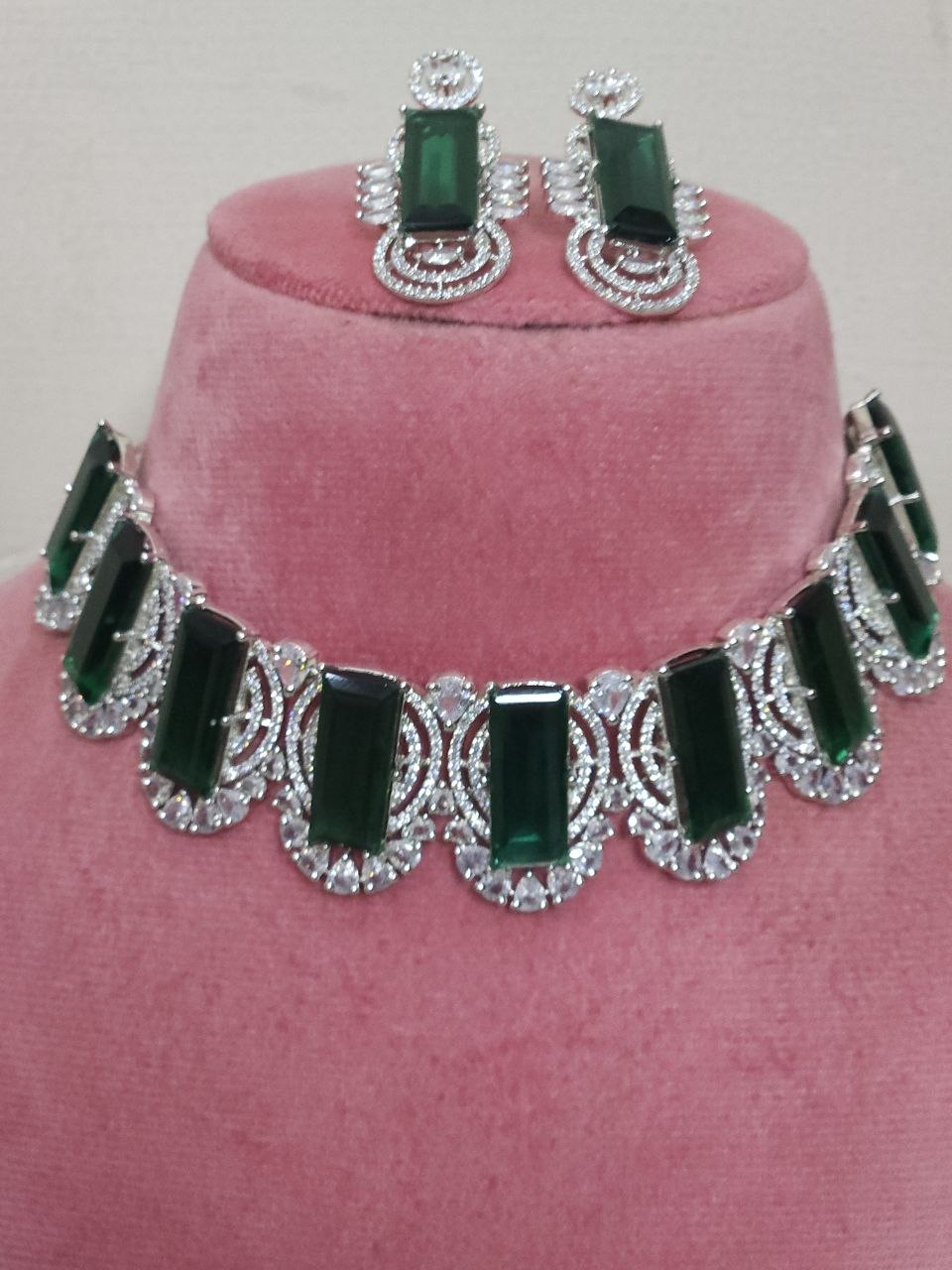 Premium Big Green AD Choker Necklace