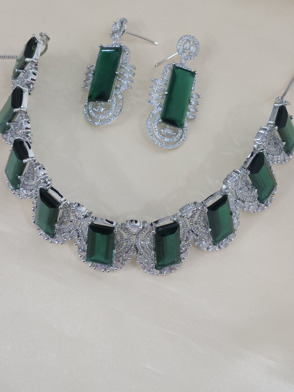 Premium Big Green AD Choker Necklace