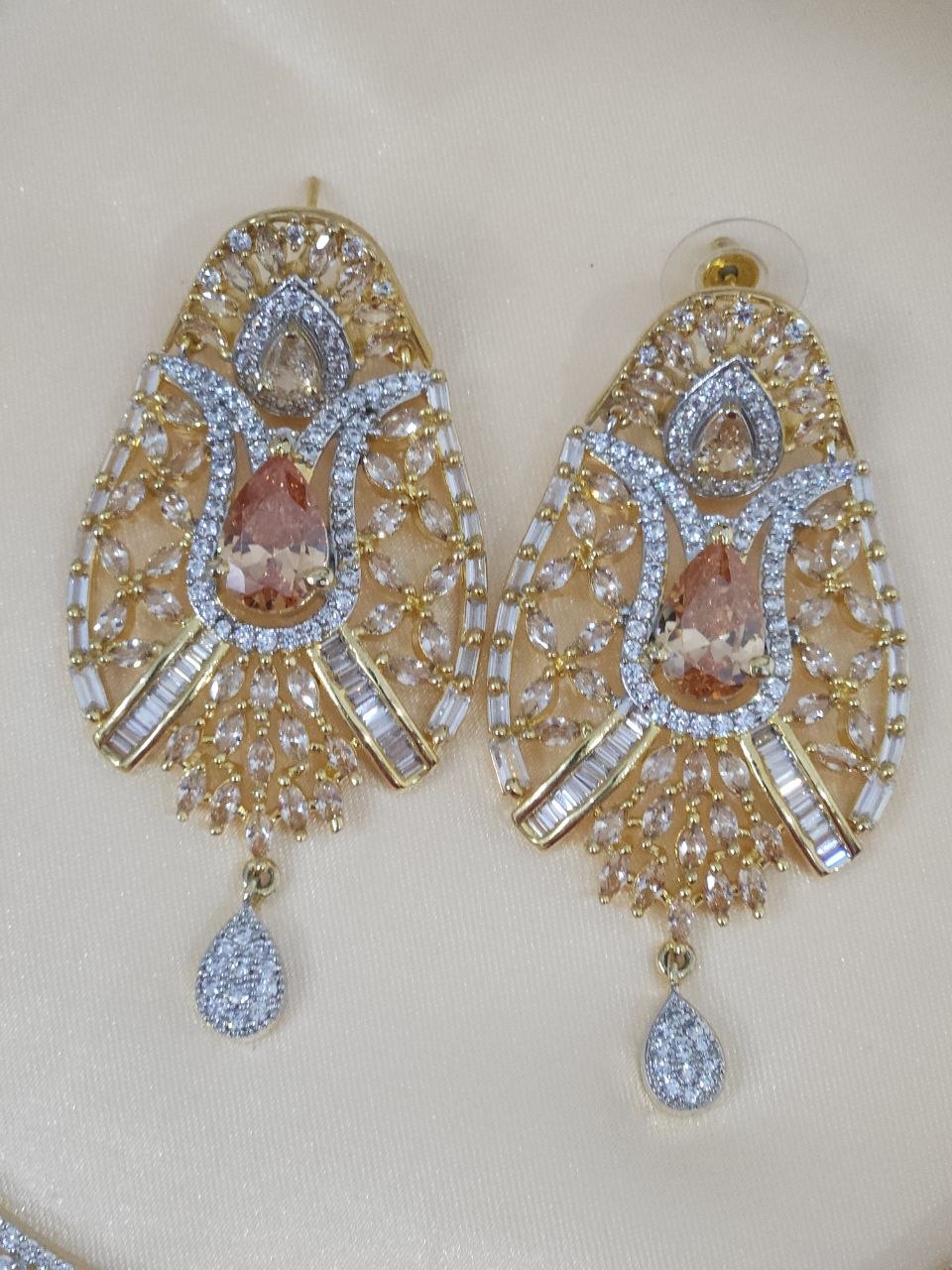 Ganga-Jamuna Ruby Gold Necklace [Premium]