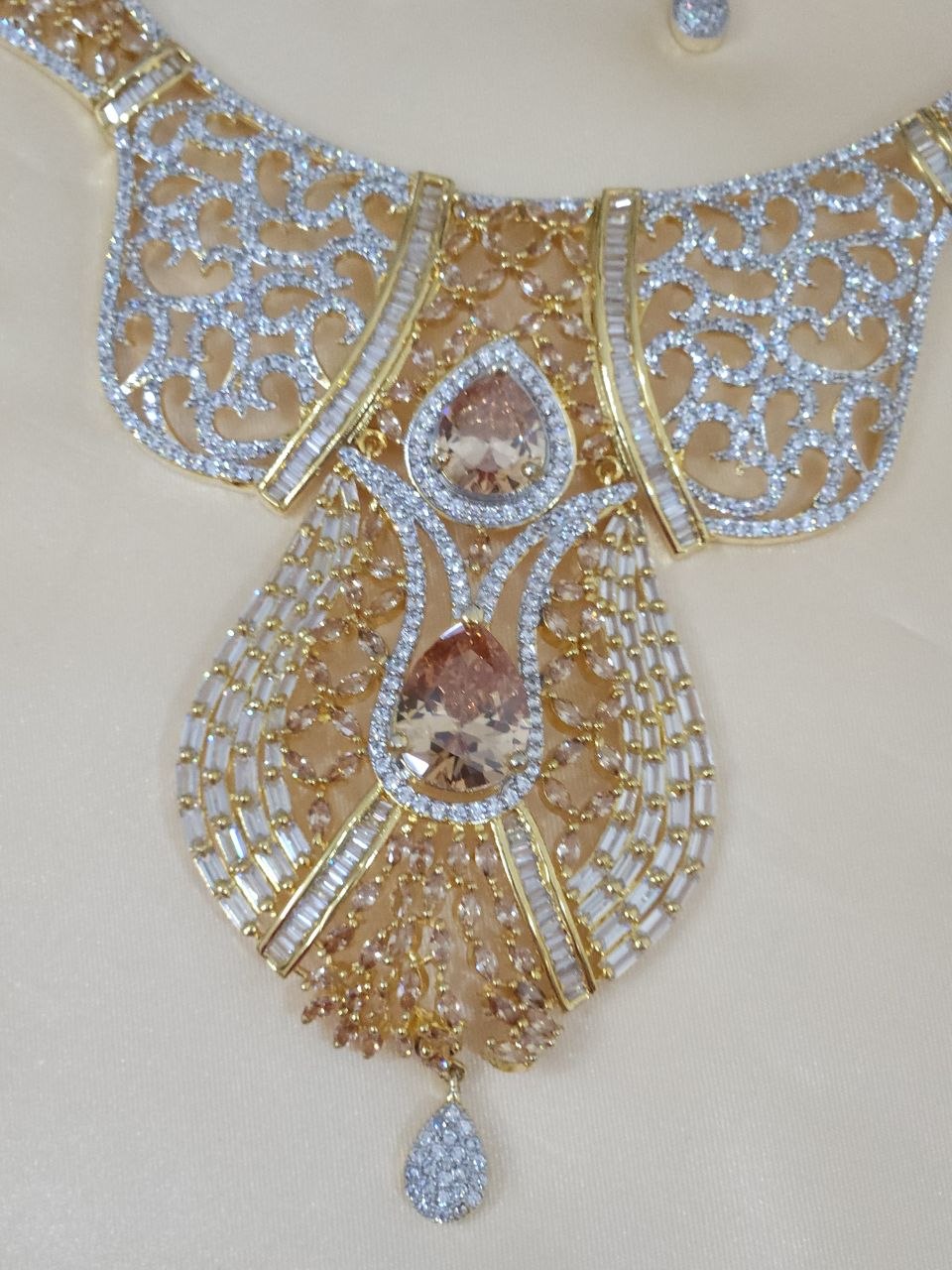 Ganga-Jamuna Ruby Gold Necklace [Premium]