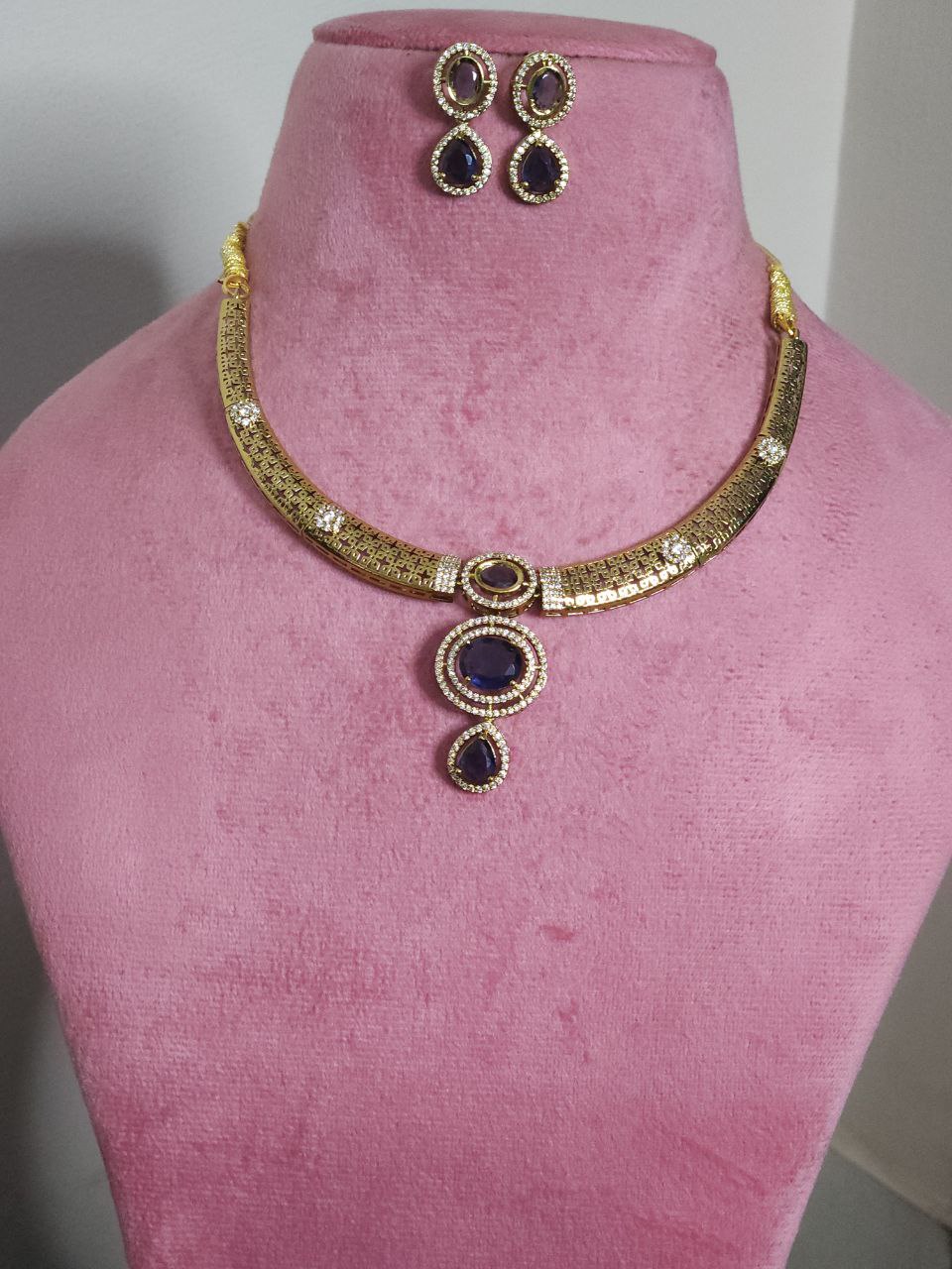 Purple AD Gold Hasli Necklace