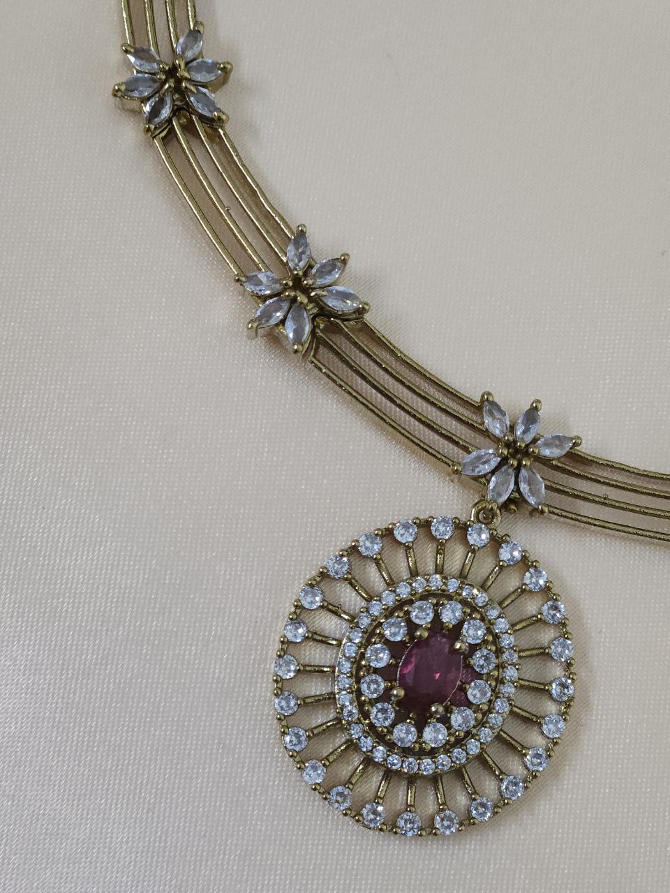 Overlay Red AD Hasli Necklace