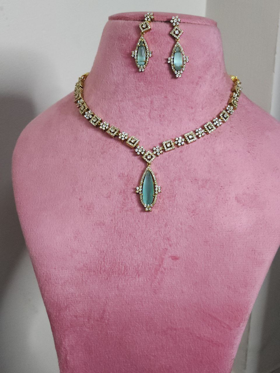 Mint Green Drop AD Necklace