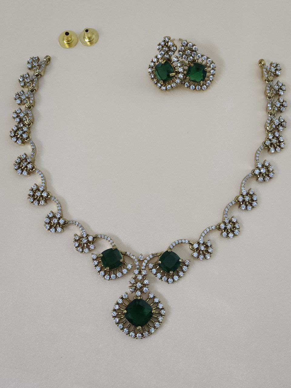 Designer Green AD Necklace