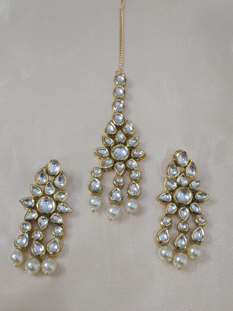 Premium Kundan Semi-Bridal Gold Necklace