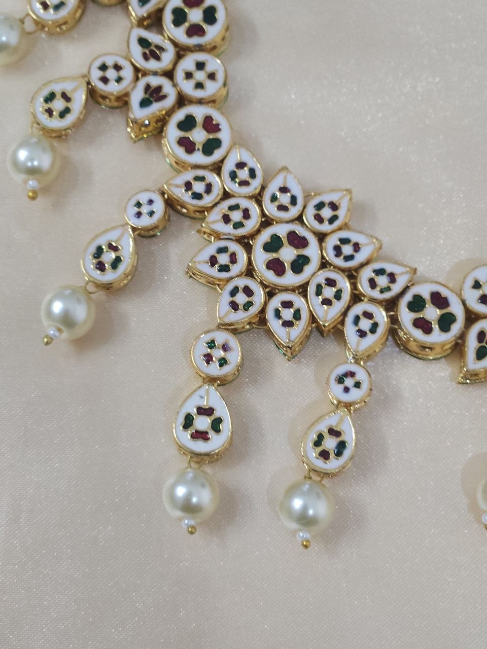 Premium Kundan Semi-Bridal Gold Necklace