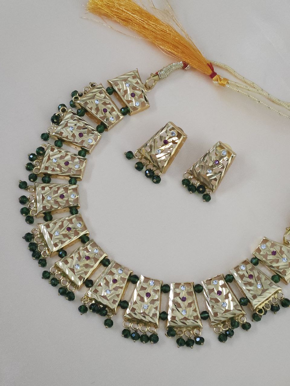 Heritage Jadau Gold Necklace