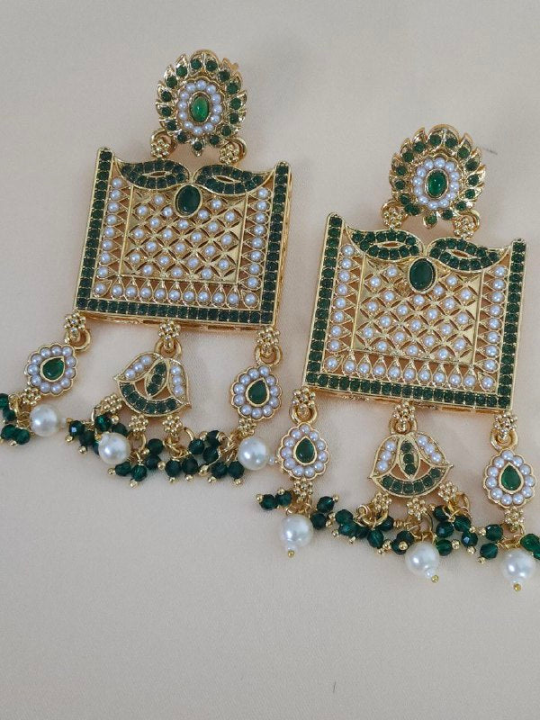 Royal Green Pearl Rani Haar Long Necklace