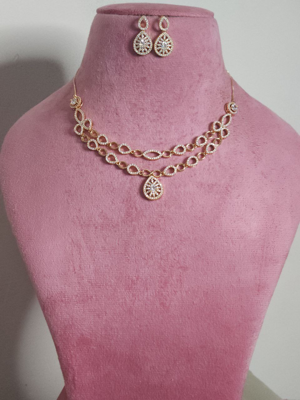 Tanishq 2-Layer Rose Gold AD Necklace
