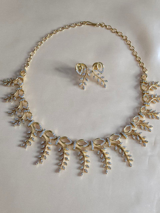 Premium Gold Leaf Pattern AD Necklace
