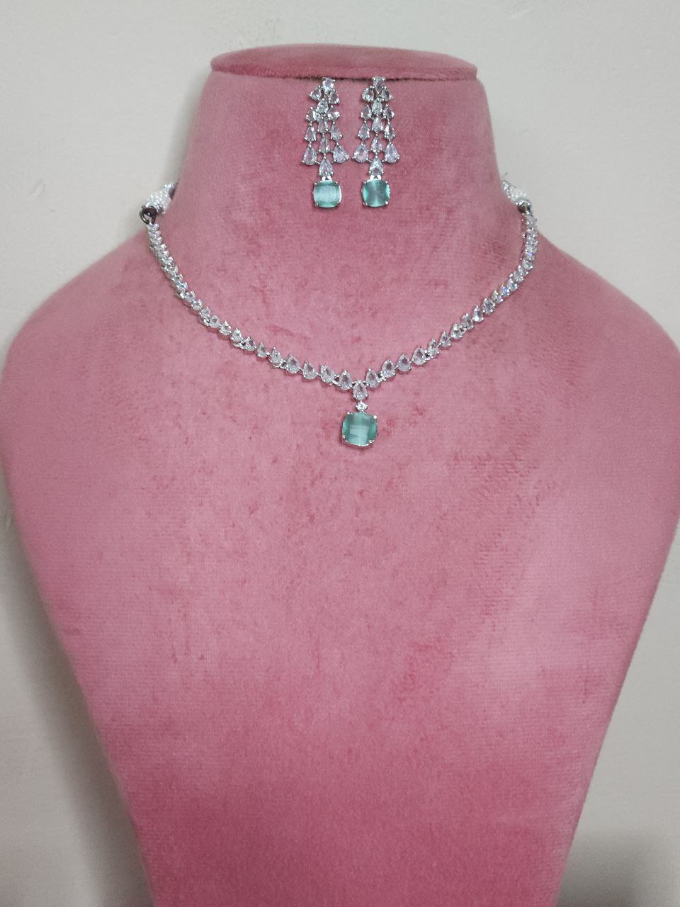 Mint Green AD Necklace