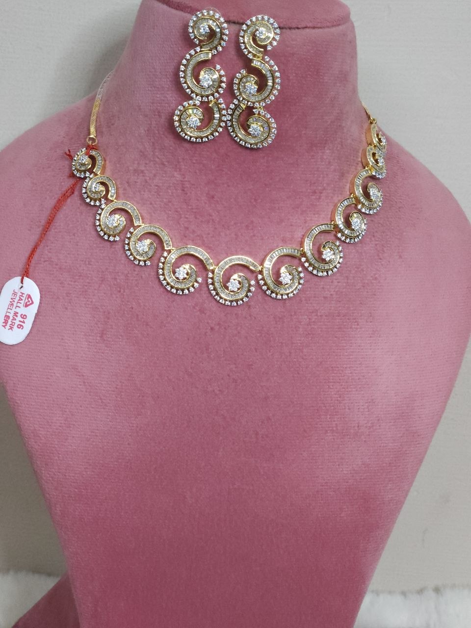 Tanishq Designer Gold AD Necklace [Premium]