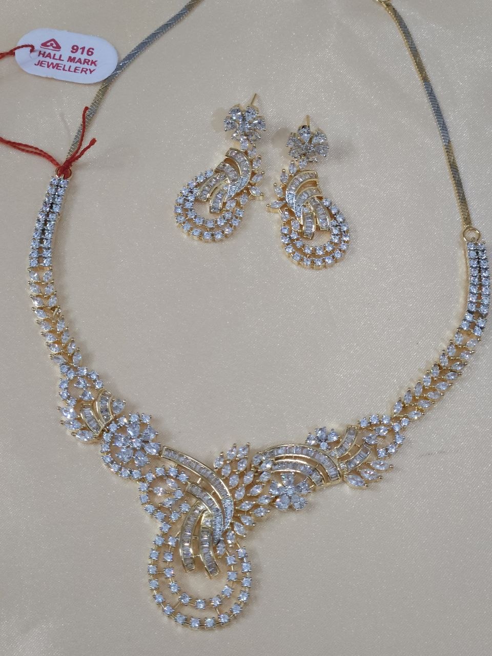 Tanishq Designer AD Marcus Necklace [Premium]