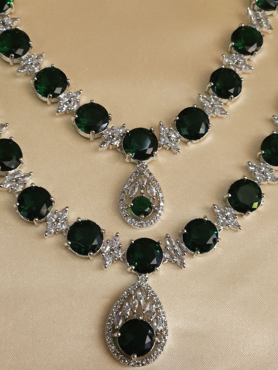 Premium 2-Layer Green AD Necklace