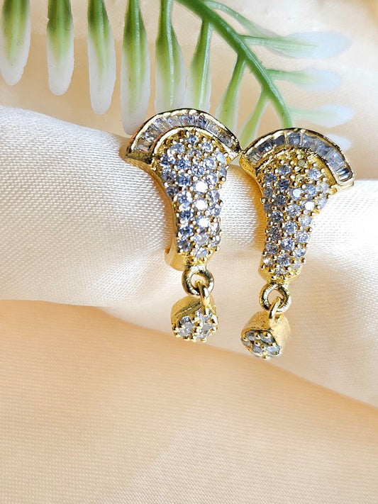 Kaeli Gold Drop Earrings