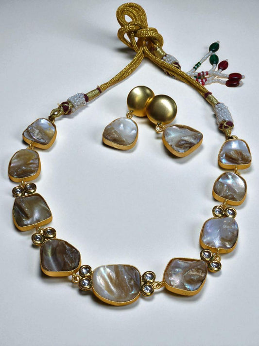 Mother of Pearl Necklace