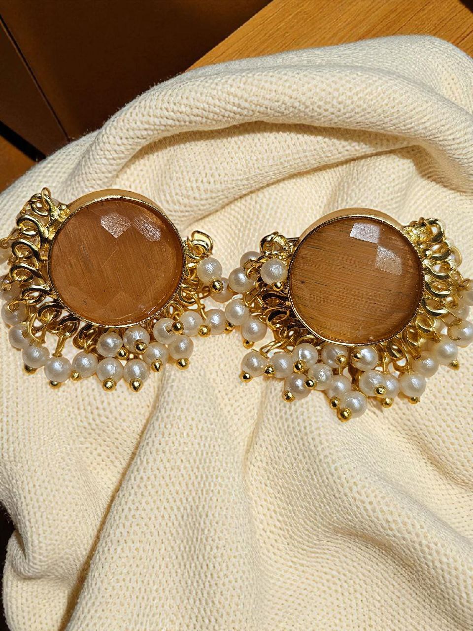 Apricot Monalisa Pearl Necklace