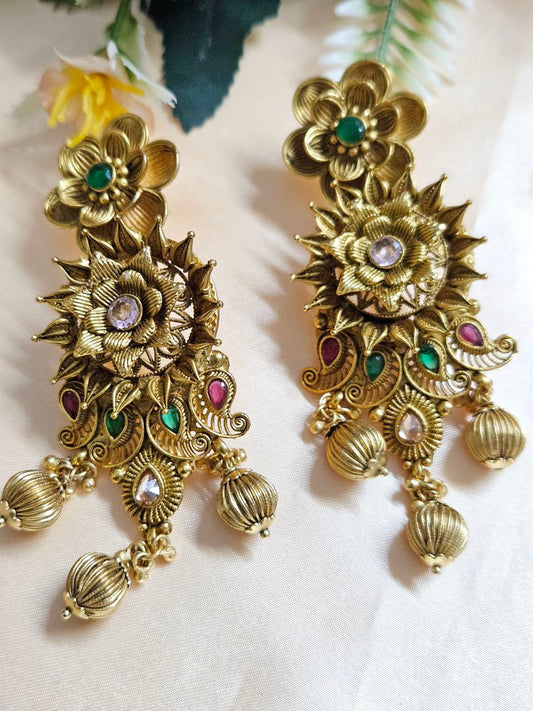 Aaradhya Rajwadi Earrings