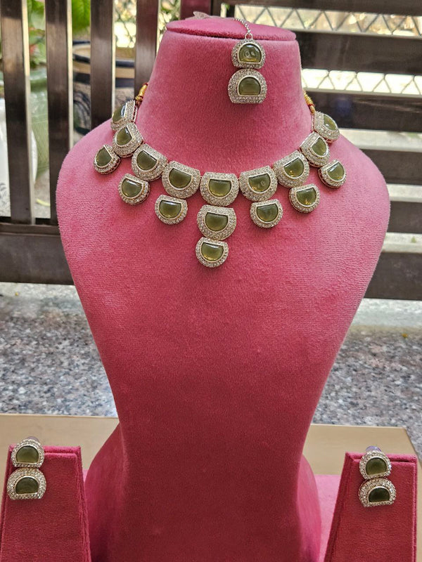 Magenta Monalisa Necklace