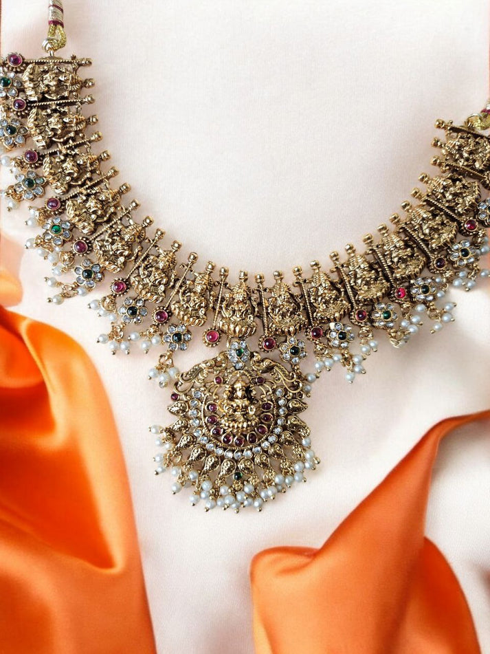 Premium Laxmi Temple Set – Diamond Drops